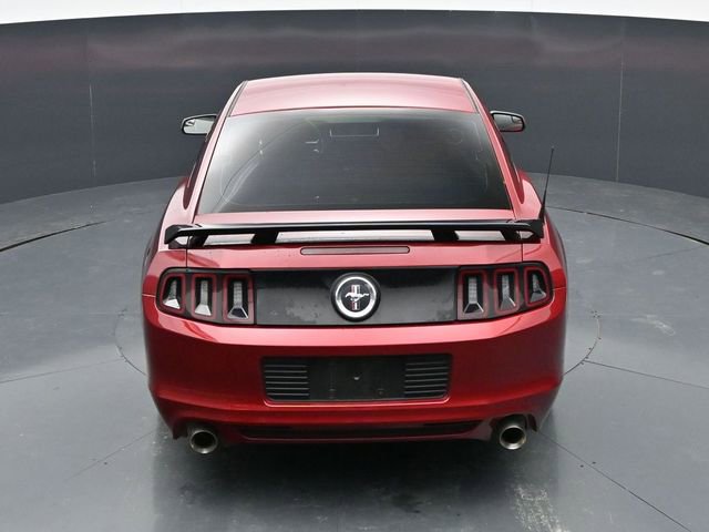 Used 2014 Ford Mustang Coupe RWD image 28
