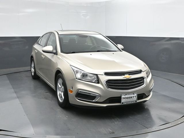 Used 2016 Chevrolet Cruze LT w/ Sun And Sound Package FWD image 22