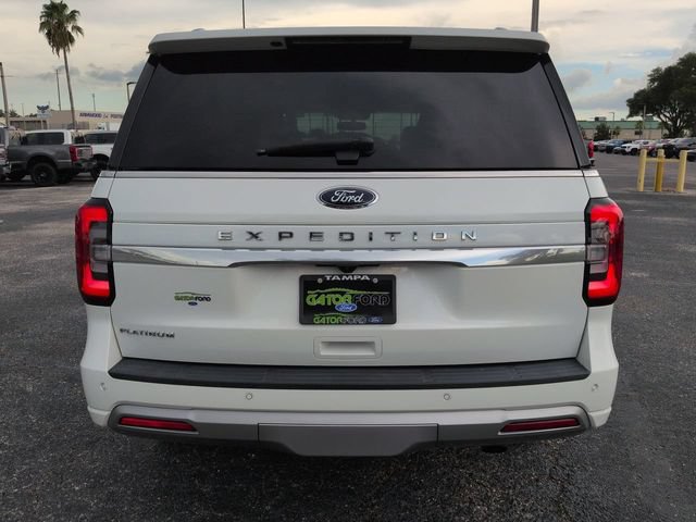Used 2023 Ford Expedition Platinum AWD/4WD image 6