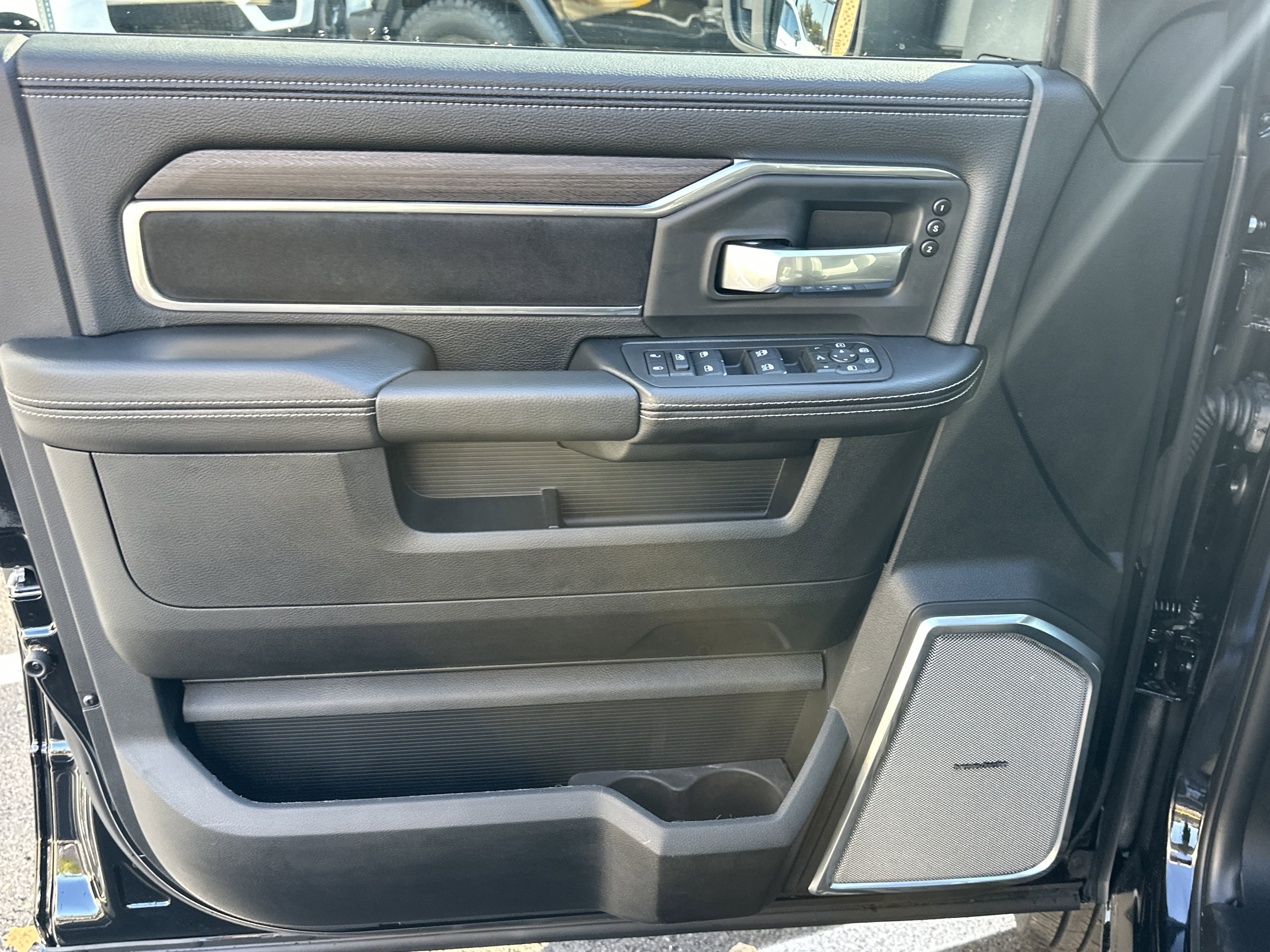 New 2026 RAM 3500 Laramie image 28
