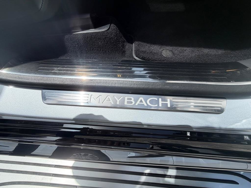Used 2024 Mercedes-Benz Maybach GLS 600 4MATIC image 25