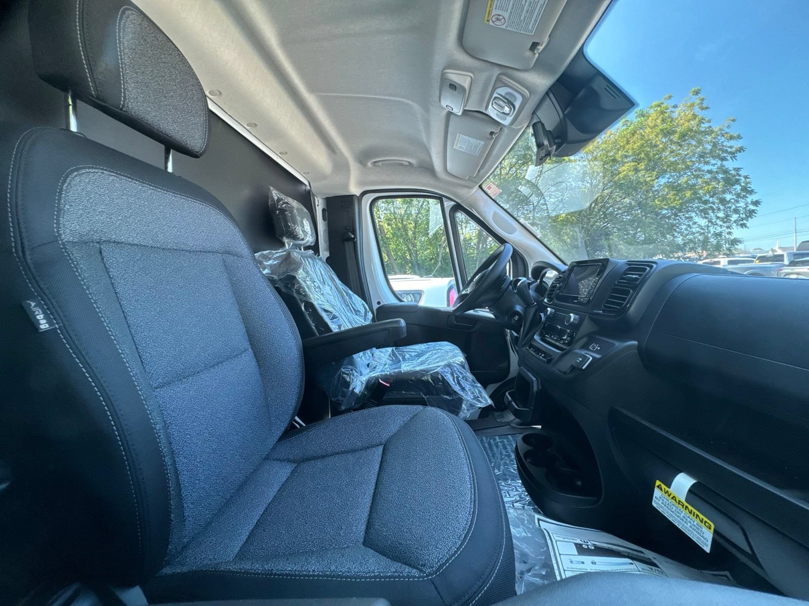 New 2026 RAM ProMaster 3500 w/ Safety Group FWD image 7