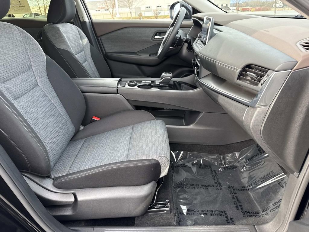 Used 2023 Nissan Rogue SV AWD/4WD image 20