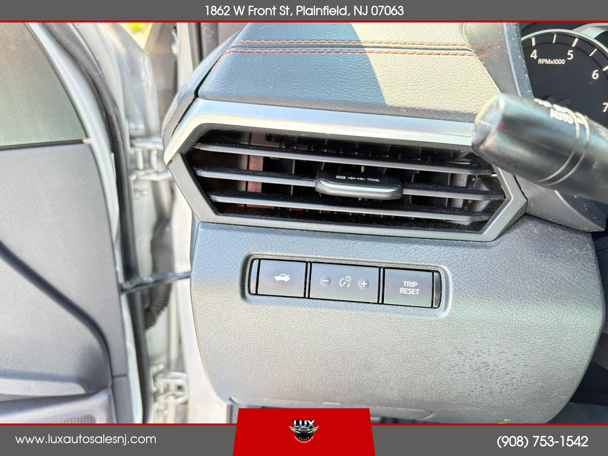 Used 2020 Nissan Altima 2.5 SR FWD image 20