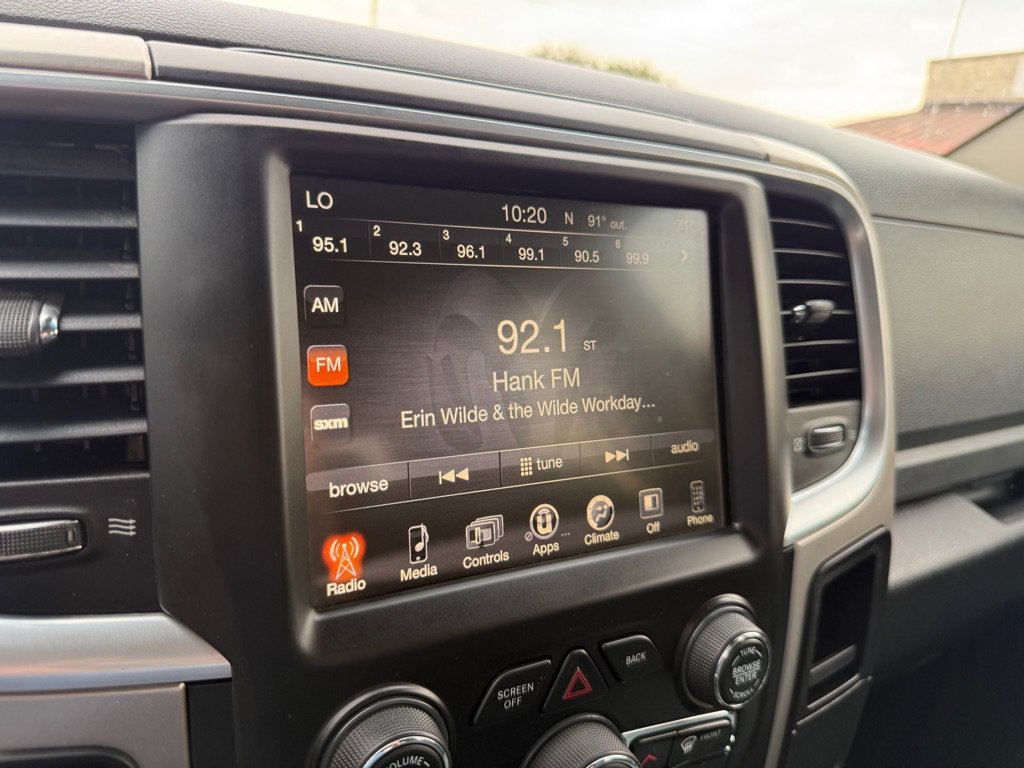 Used 2017 RAM 2500 SLT w/ Luxury Group AWD/4WD image 34