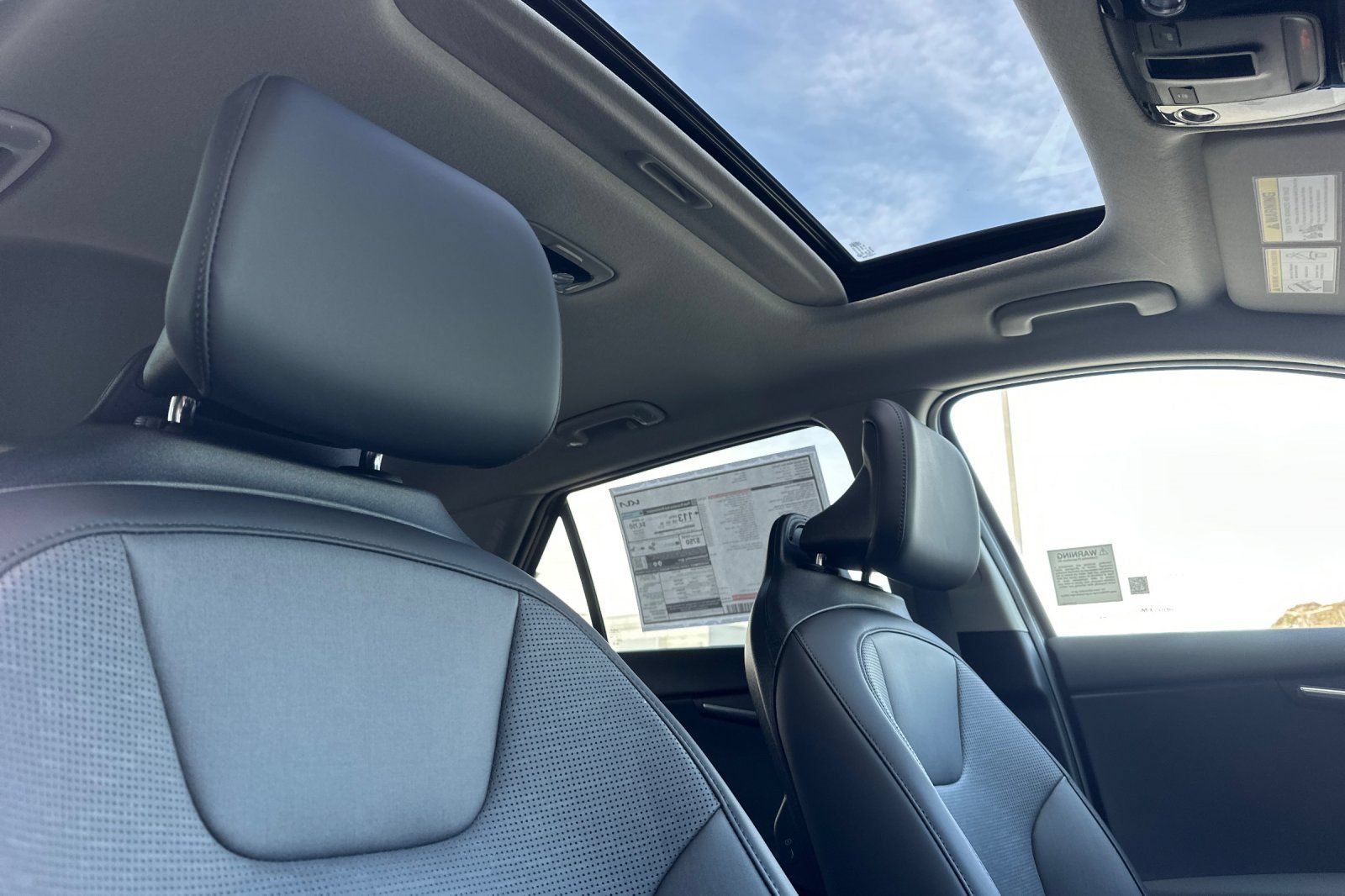 New 2026 Kia Niro Wave FWD image 17