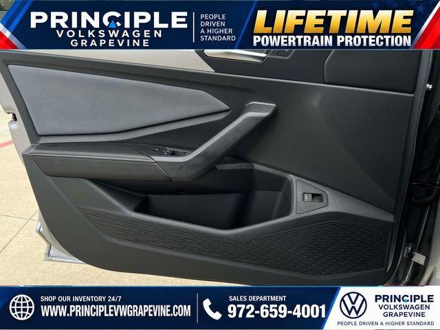 New 2026 Volkswagen Jetta SE FWD image 9