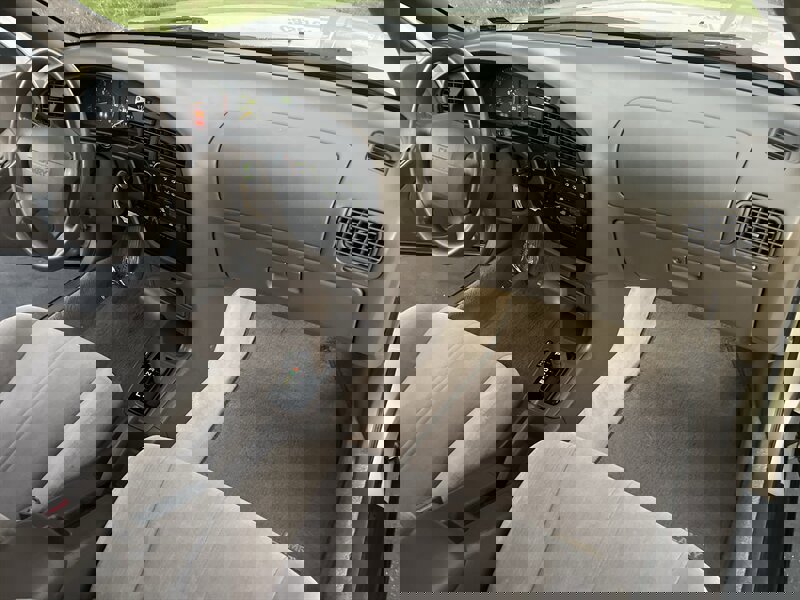 Used 1995 Toyota Camry XLE image 35