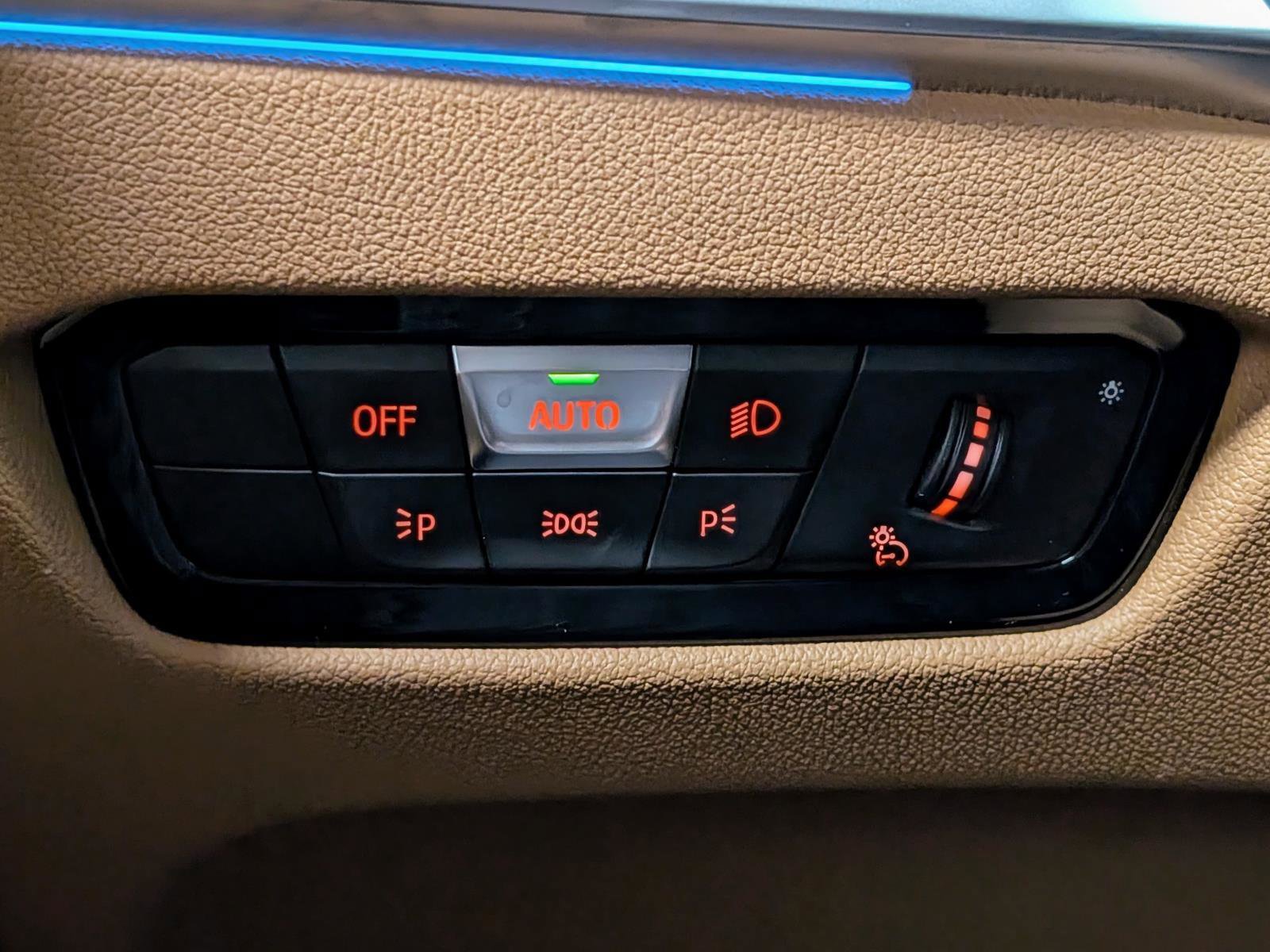 Used 2024 BMW i4 eDrive35 w/ Premium Package image 31