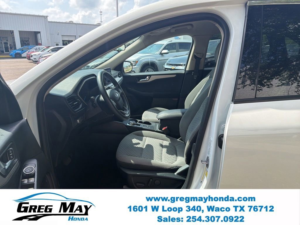 Used 2020 Ford Escape SE FWD image 10