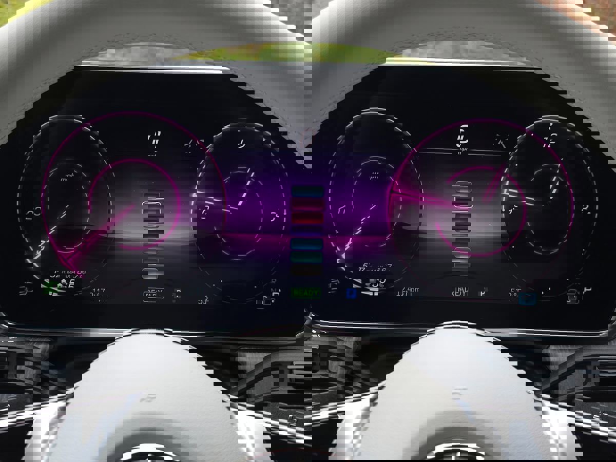 Used 2023 Mercedes-Benz EQE 350+ Sedan image 37