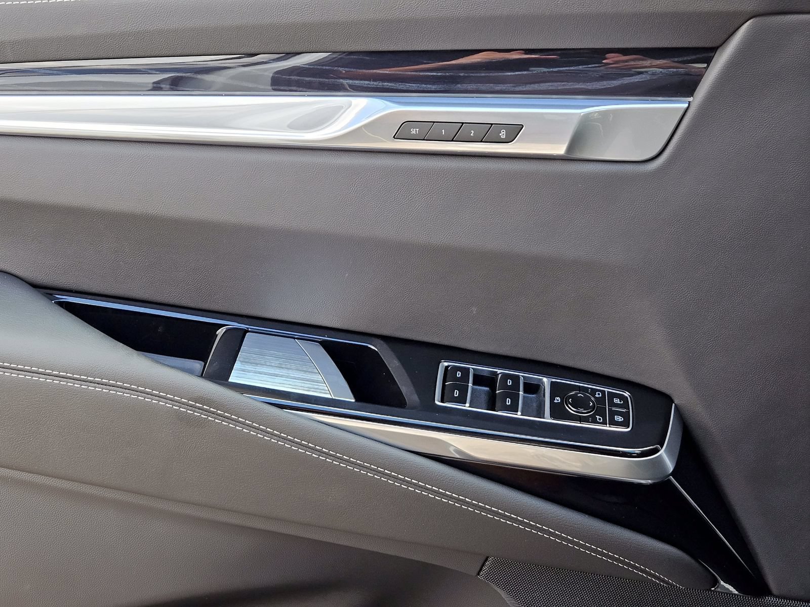 New 2026 Cadillac Escalade Sport w/ Touring Package AWD/4WD image 22