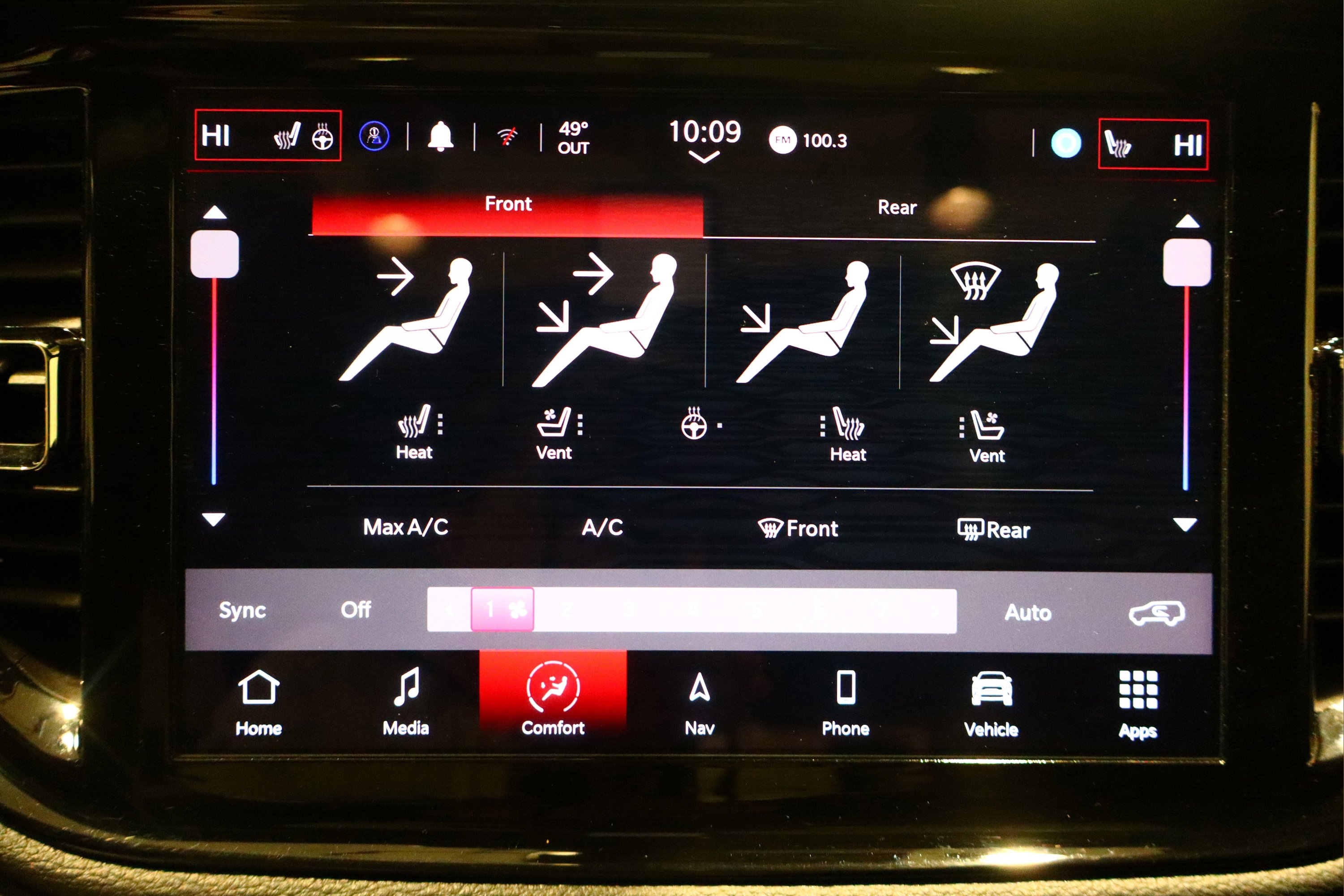 Used 2024 Dodge Durango GT image 34