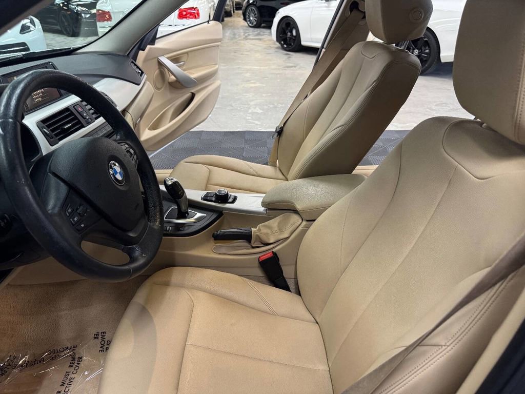 Used 2015 BMW 320i xDrive Sedan AWD/4WD image 34