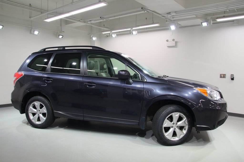 Used 2016 Subaru Forester 2.5i Premium AWD/4WD image 11