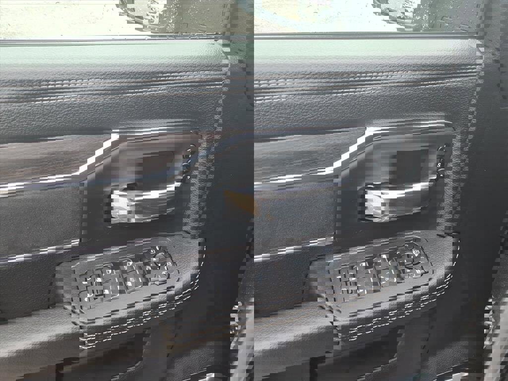 New 2026 RAM 2500 Laramie image 15