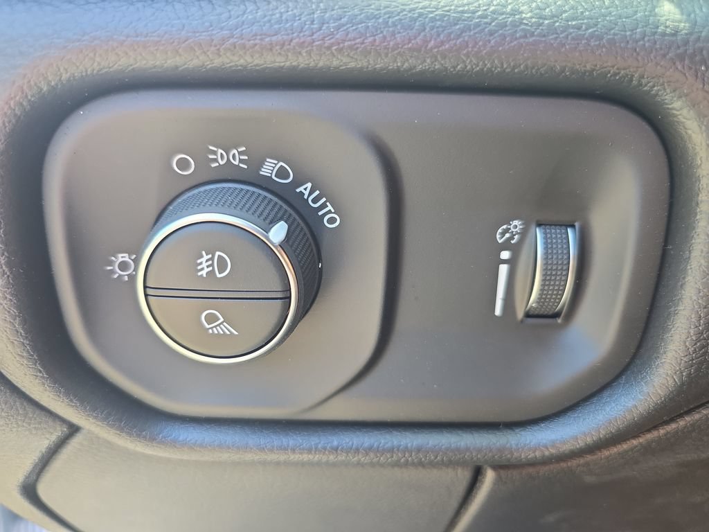New 2026 RAM 3500 Tradesman AWD/4WD image 26