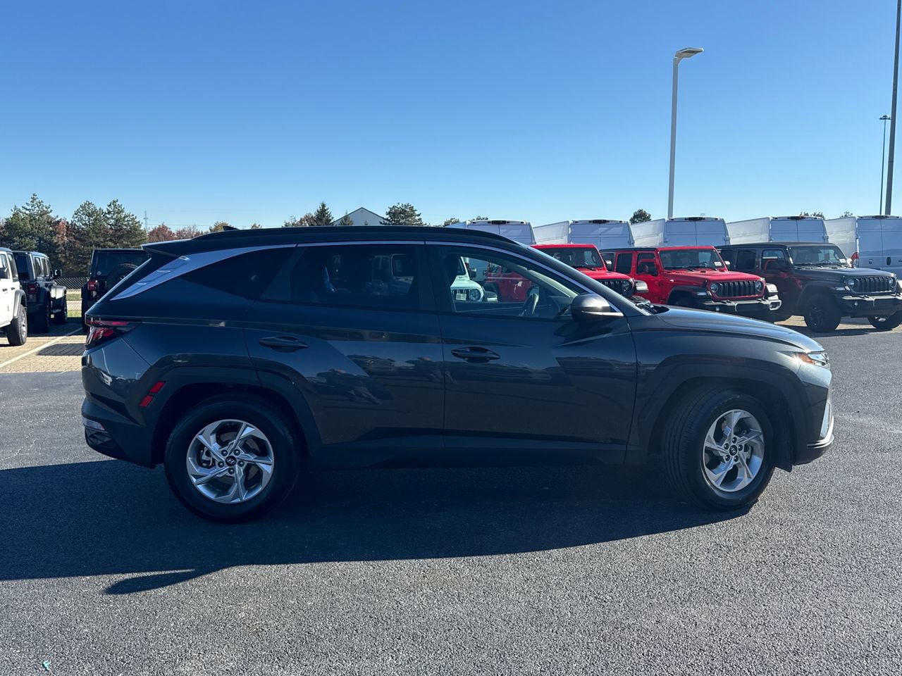 Used 2024 Hyundai Tucson SEL image 2