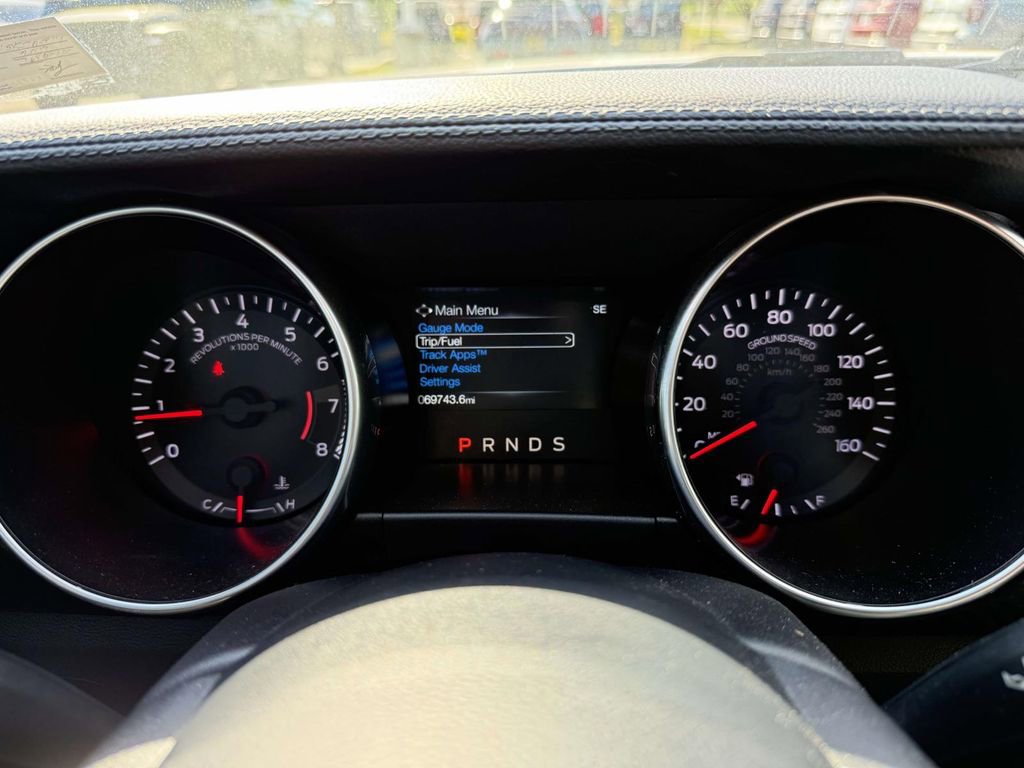 Used 2019 Ford Mustang Coupe RWD image 25