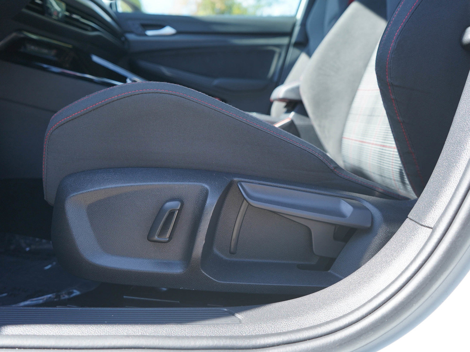 Used 2023 Volkswagen GTI S FWD image 20