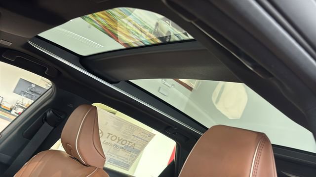 New 2026 Toyota Crown Signia w/ Advanced Technology Package image 10