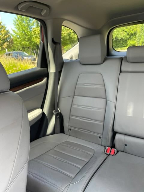Used 2017 Honda CR-V Touring image 10