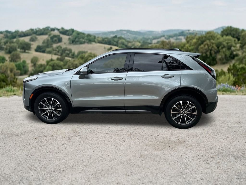 Used 2025 Cadillac XT4 Sport FWD image 5