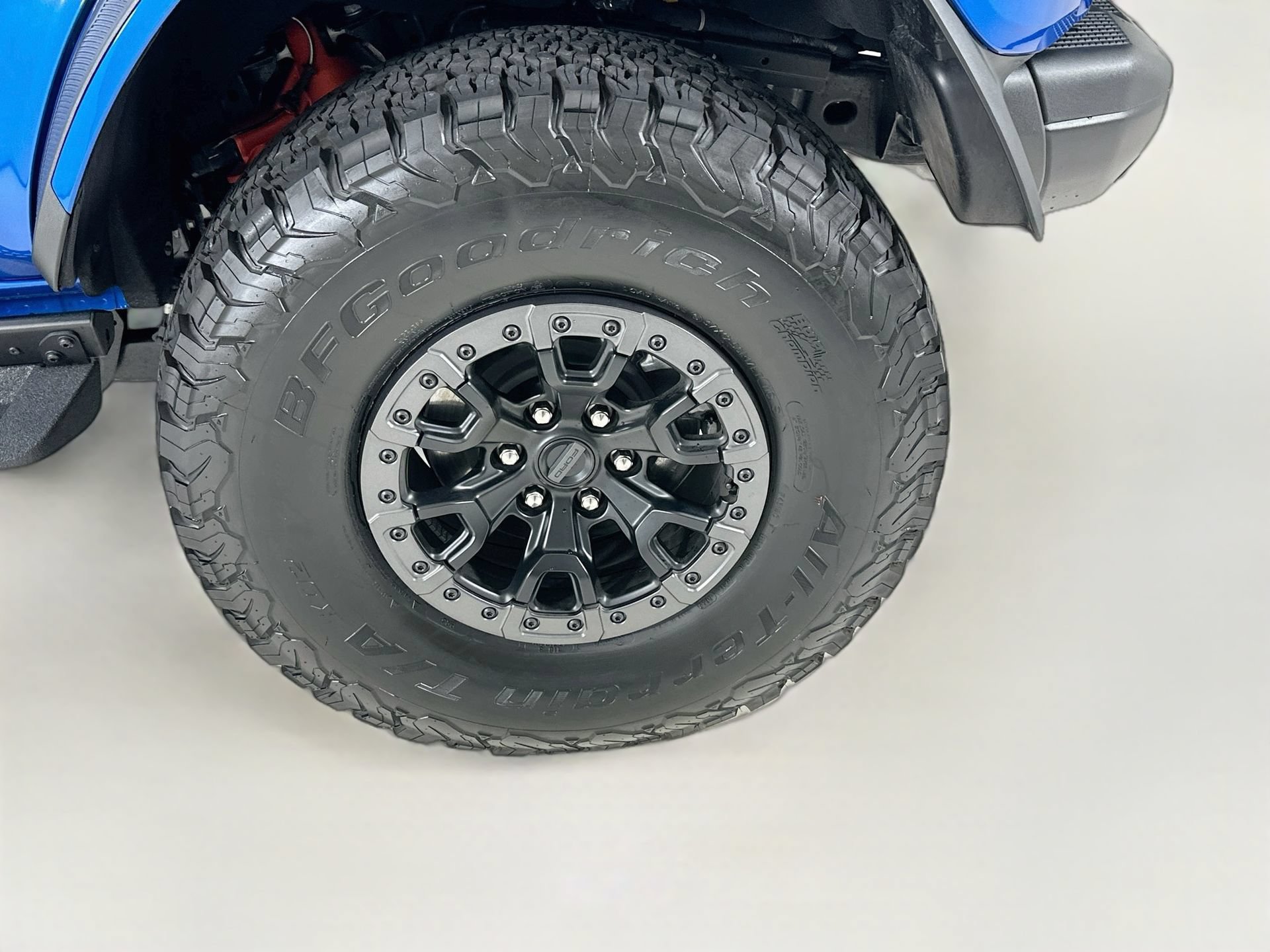 Used 2025 Ford Bronco Raptor w/ Interior Carbon Fiber Pack AWD/4WD image 31
