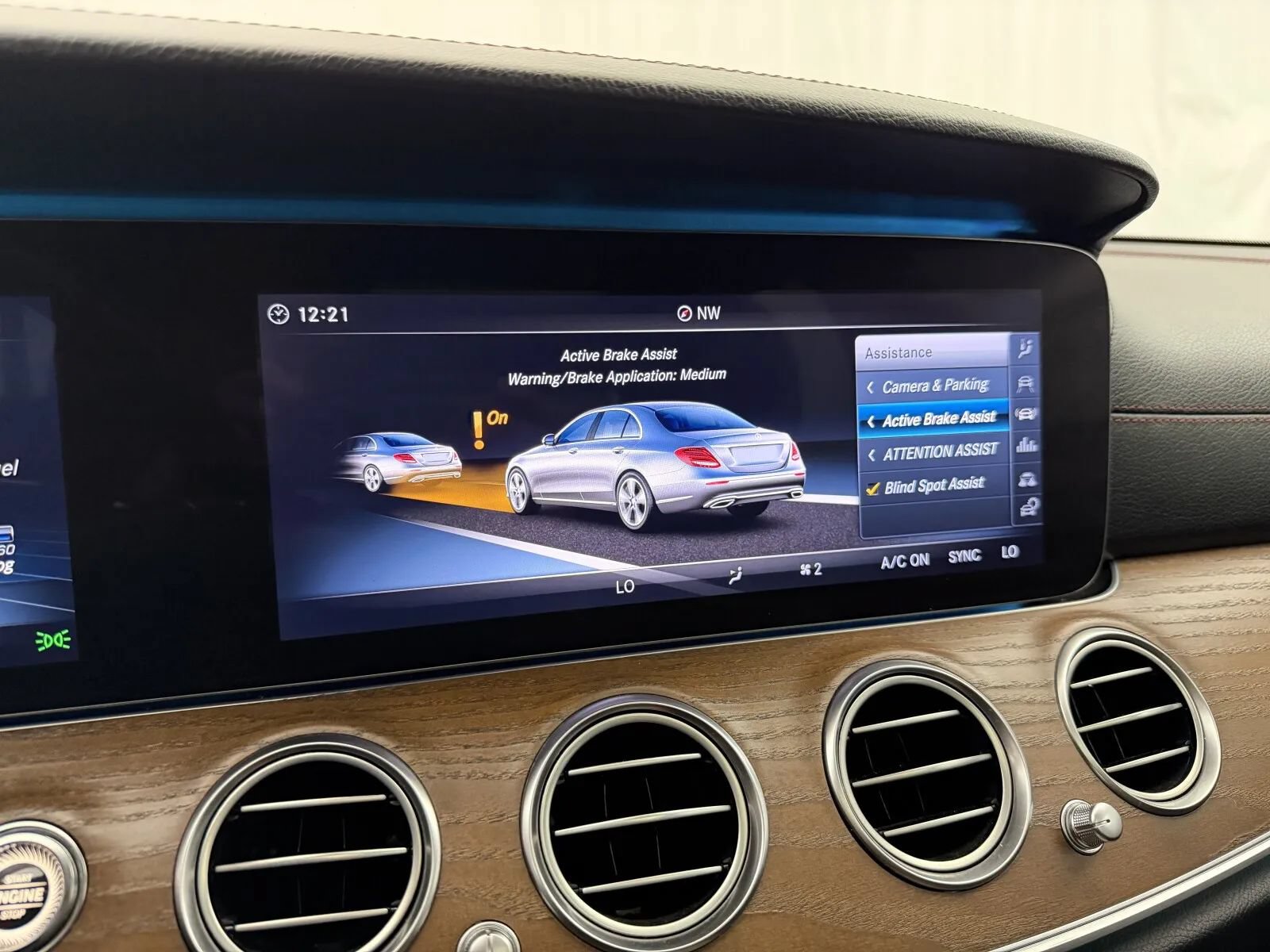 Used 2018 Mercedes-Benz E 43 AMG 4MATIC Sedan image 38
