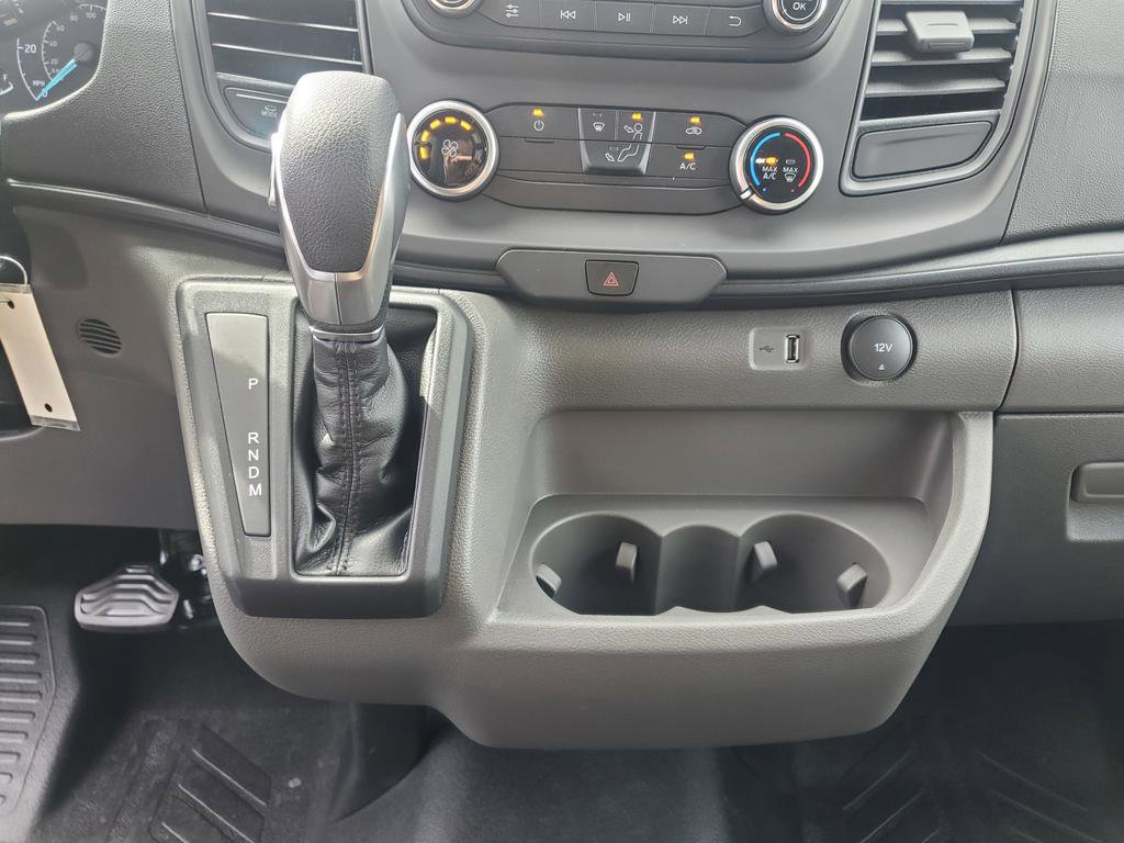 New 2025 Ford Transit 250 Low Roof RWD image 34