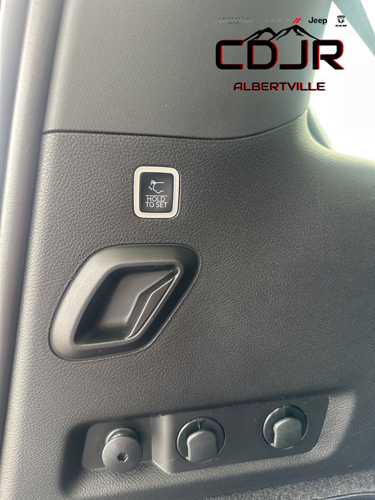 New 2024 Jeep Grand Wagoneer Series II w/ Quick Order Packagew 28T image 8