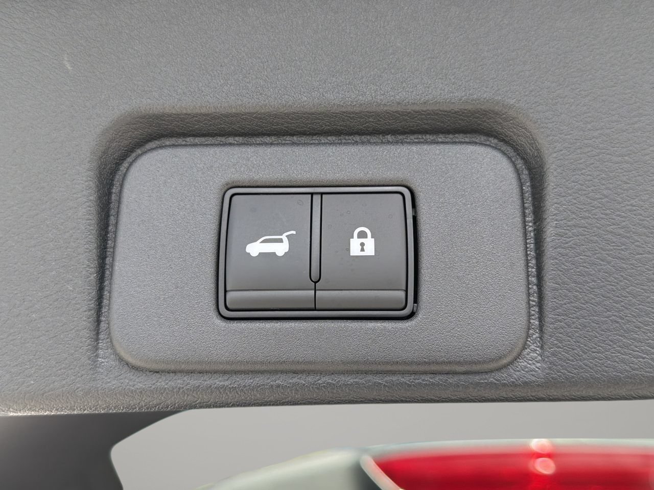 Used 2026 Nissan Rogue Platinum AWD/4WD image 9