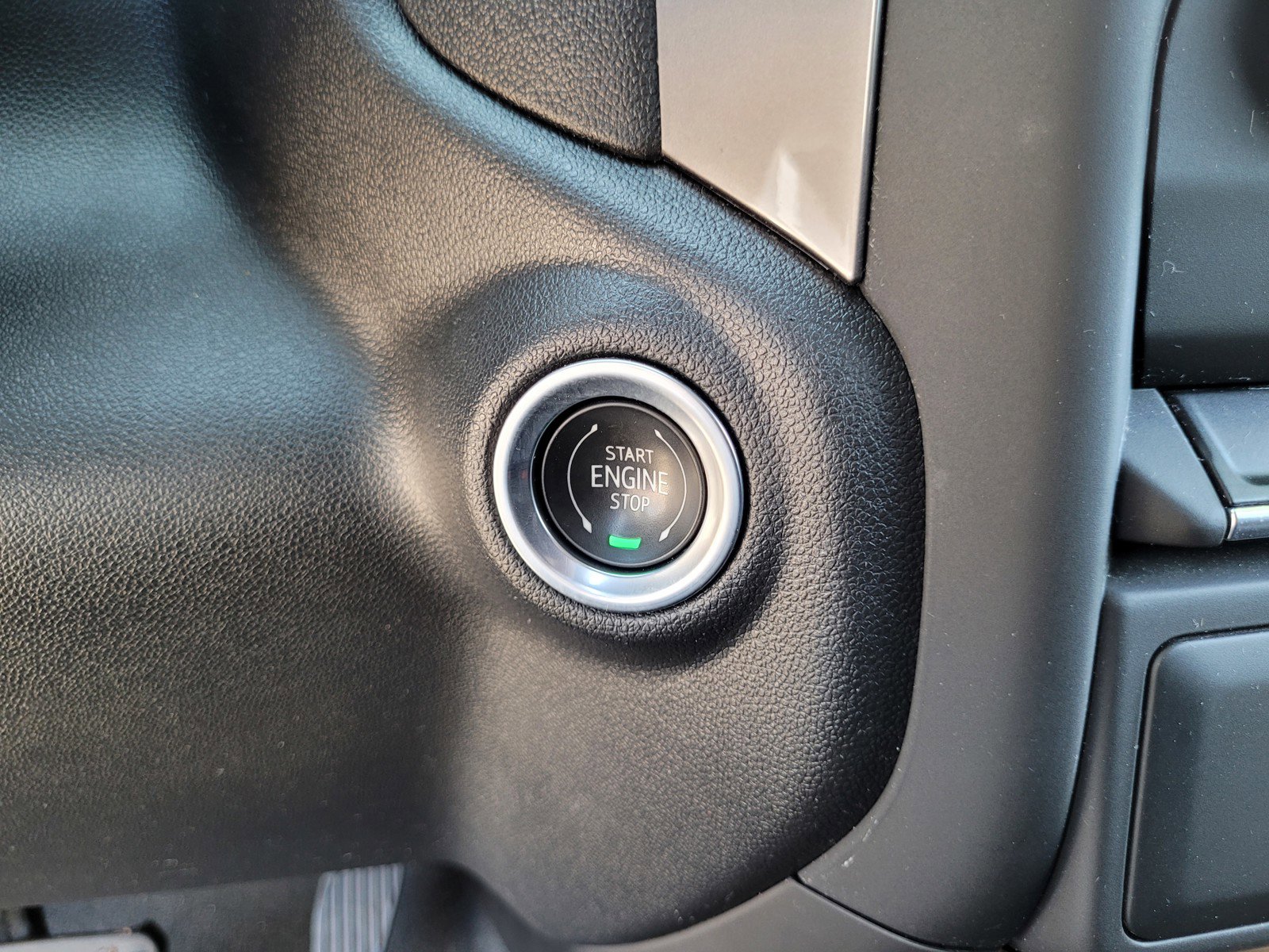 Used 2023 Chevrolet Silverado 1500 Custom w/ LPO, Dark Essentials Package image 22