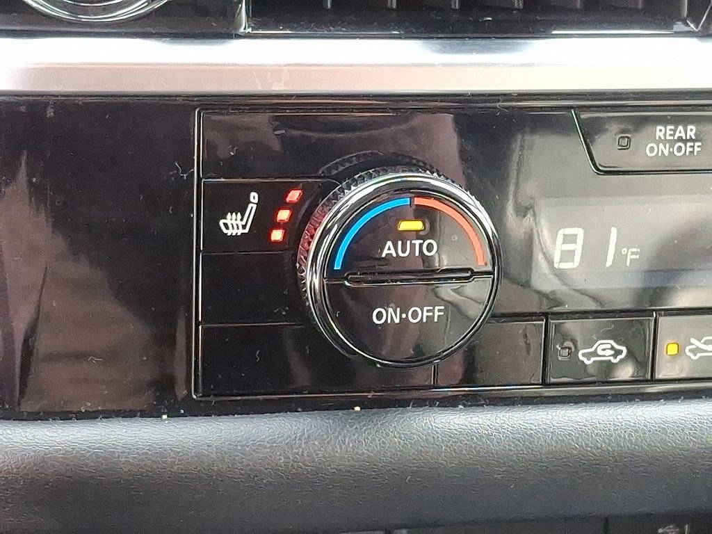 Used 2022 Nissan Pathfinder SL image 22