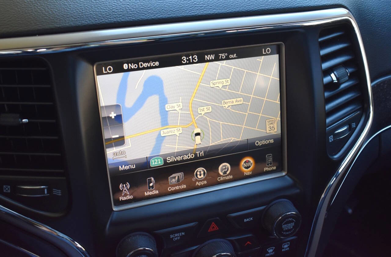 Used 2015 Jeep Grand Cherokee Limited w/ Luxury Group II AWD/4WD image 30