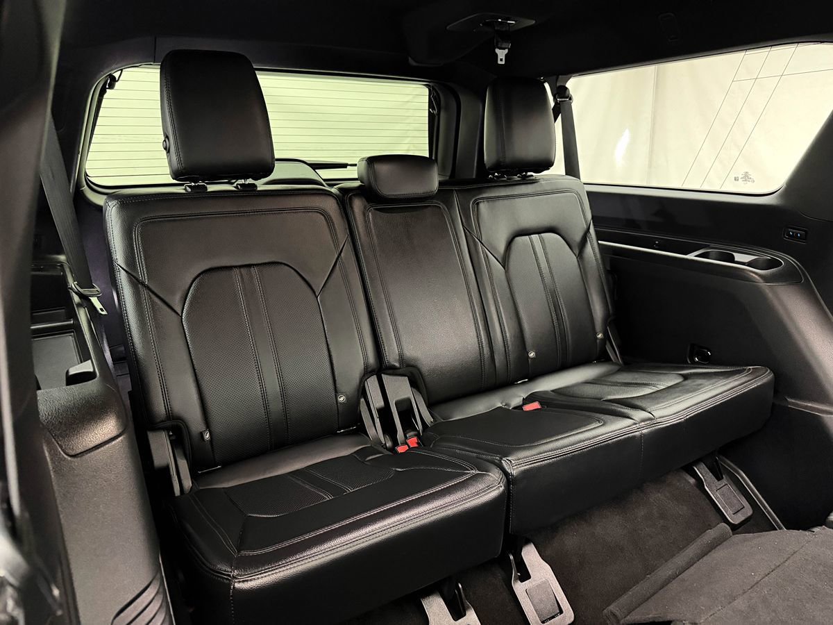 Used 2019 Ford Expedition Max Limited AWD/4WD image 37