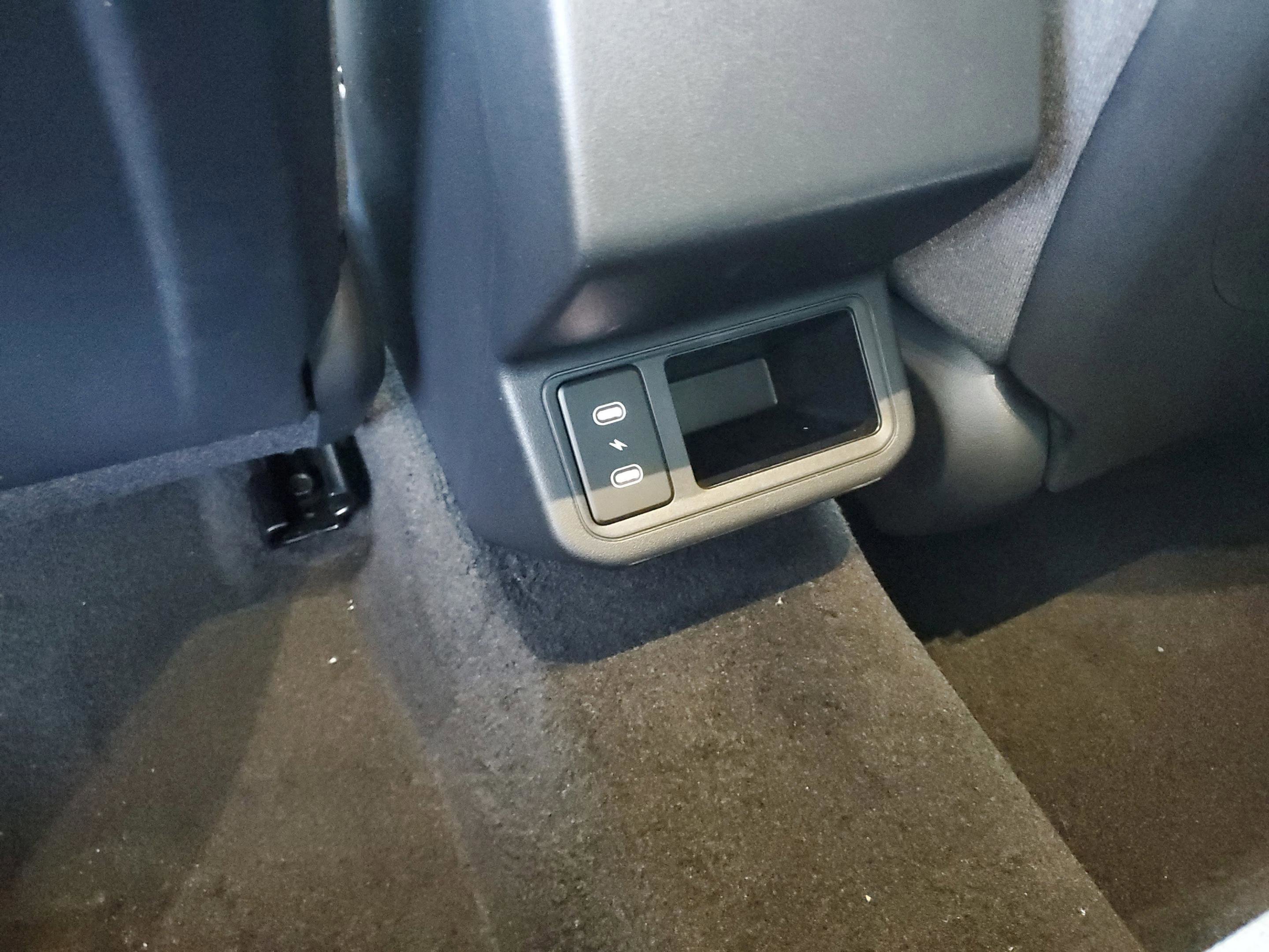 New 2025 Kia K4 EX image 10