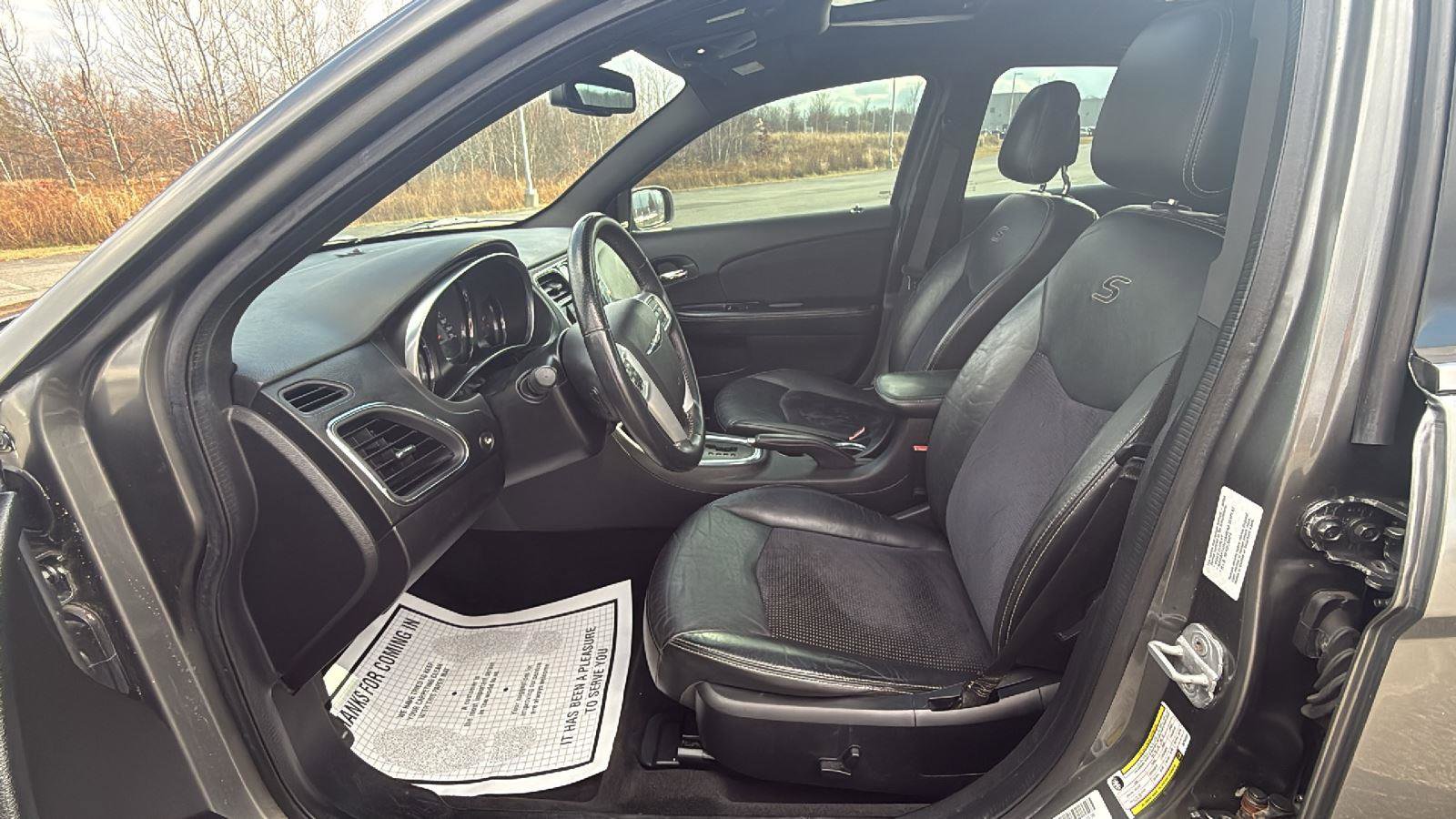 Used 2013 Chrysler 200 Limited w/ Sun/Sound Group image 26