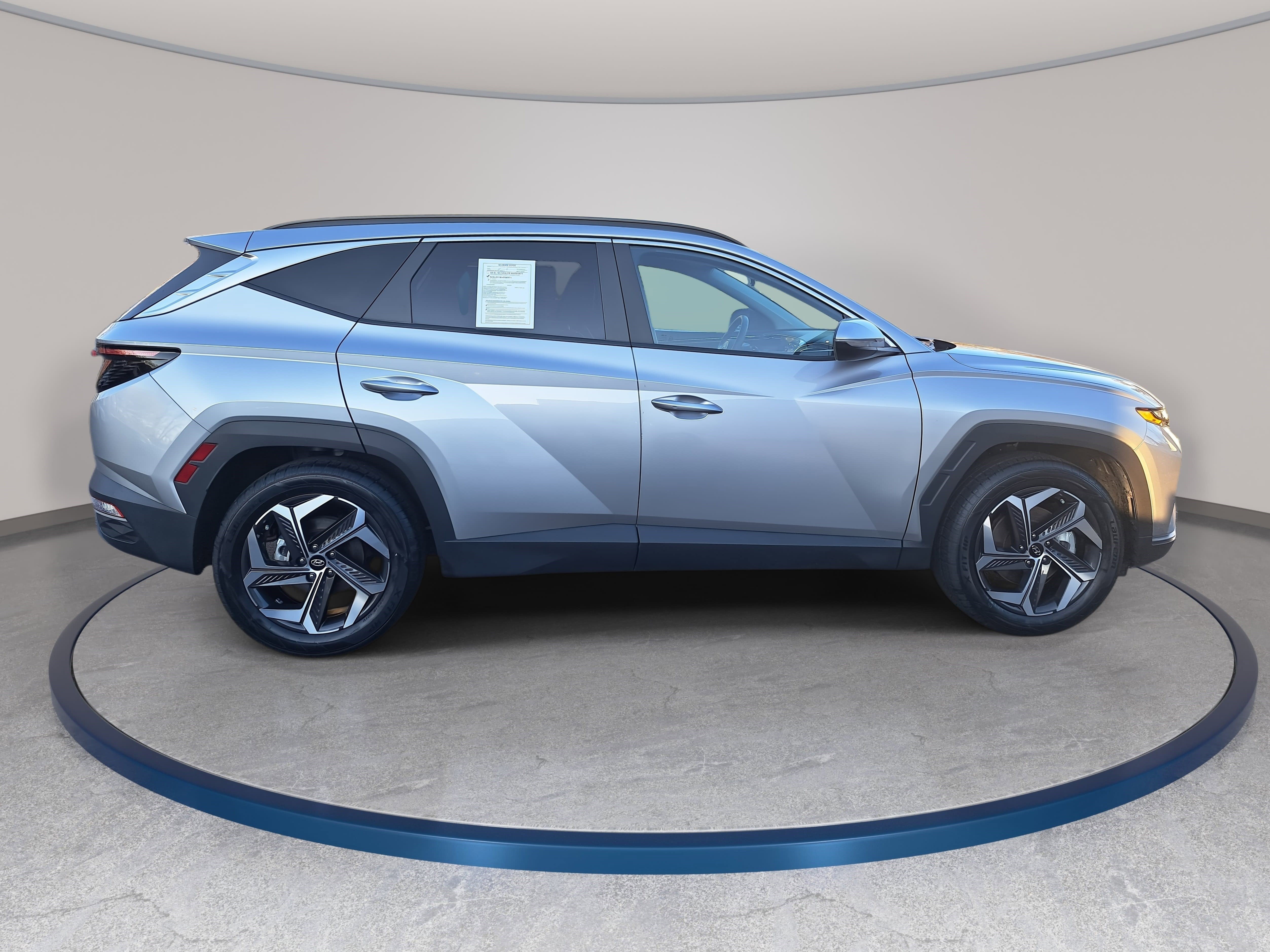 Used 2022 Hyundai Tucson SEL w/ Convenience + Premium Package image 4