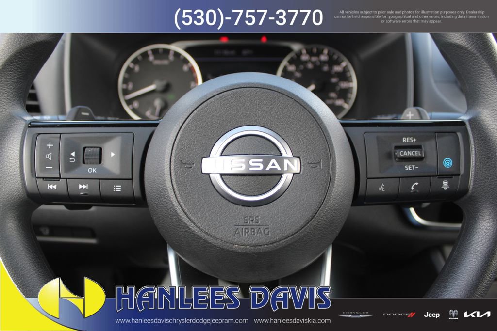 Used 2023 Nissan Rogue SV image 27