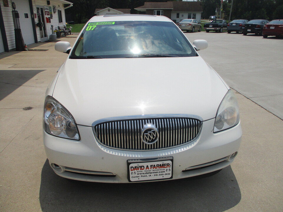 Used 2007 Buick Lucerne CXS w/ Driver Confidence Package FWD image 19