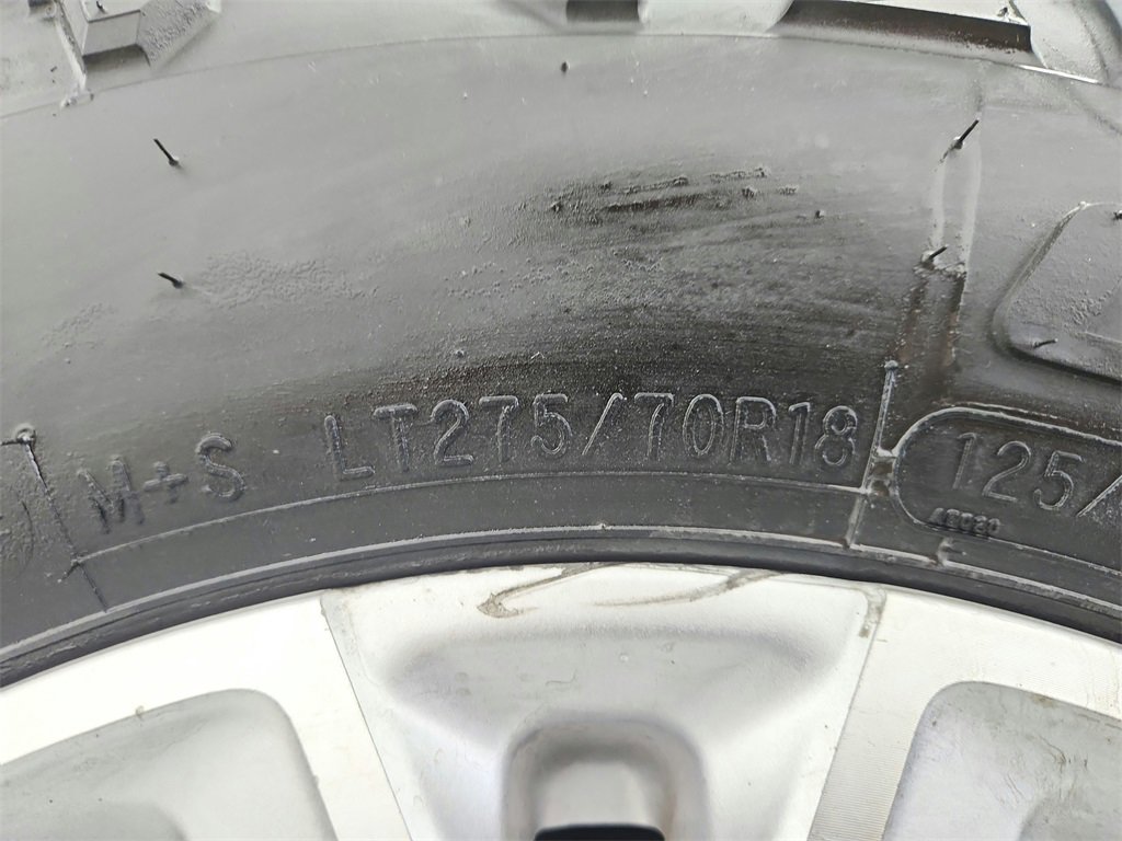 Used 2022 Chevrolet Silverado 2500 LT w/ Convenience Package image 36