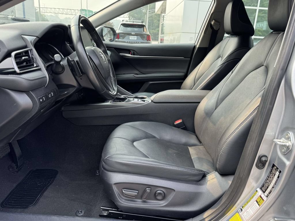 Used 2024 Toyota Camry XSE FWD image 21