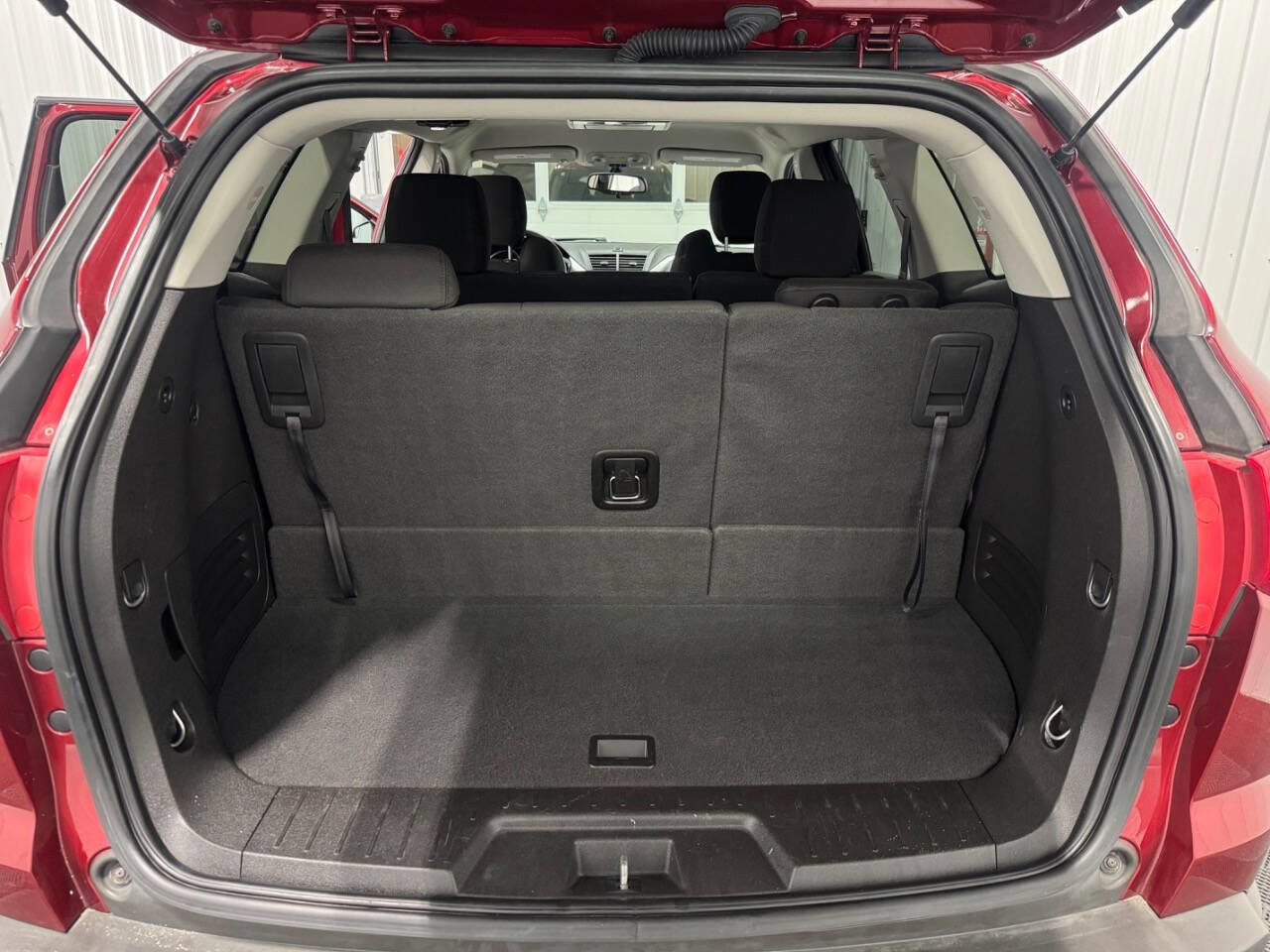 Used 2011 Chevrolet Traverse LT w/ Red Premiere Package image 15