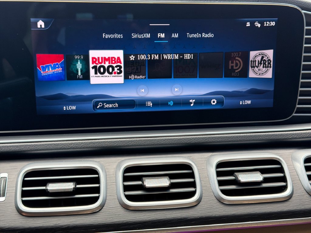 Used 2024 Mercedes-Benz GLS 450 4MATIC image 23
