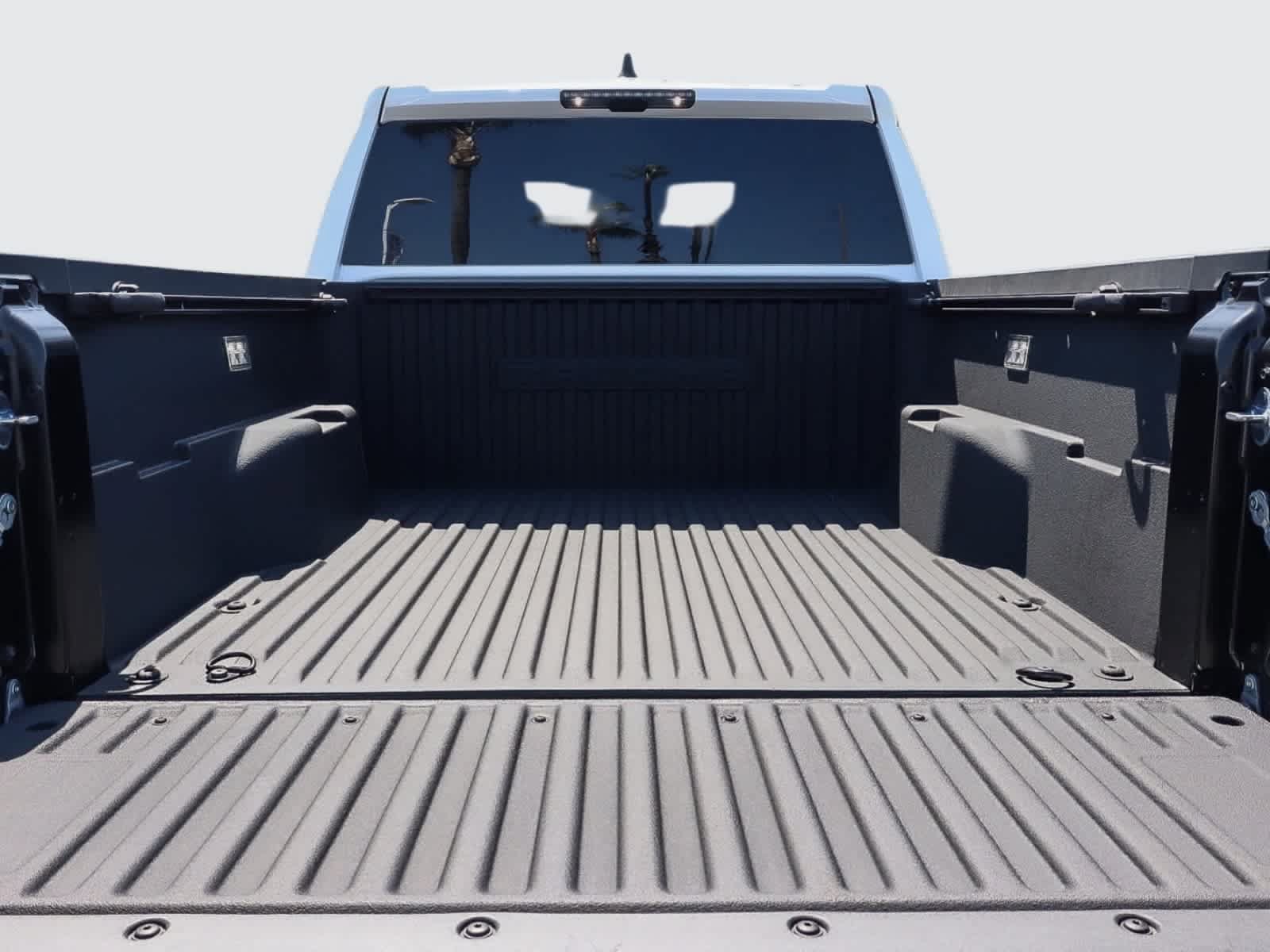 Used 2025 Toyota Tacoma TRD Off-Road AWD/4WD image 16