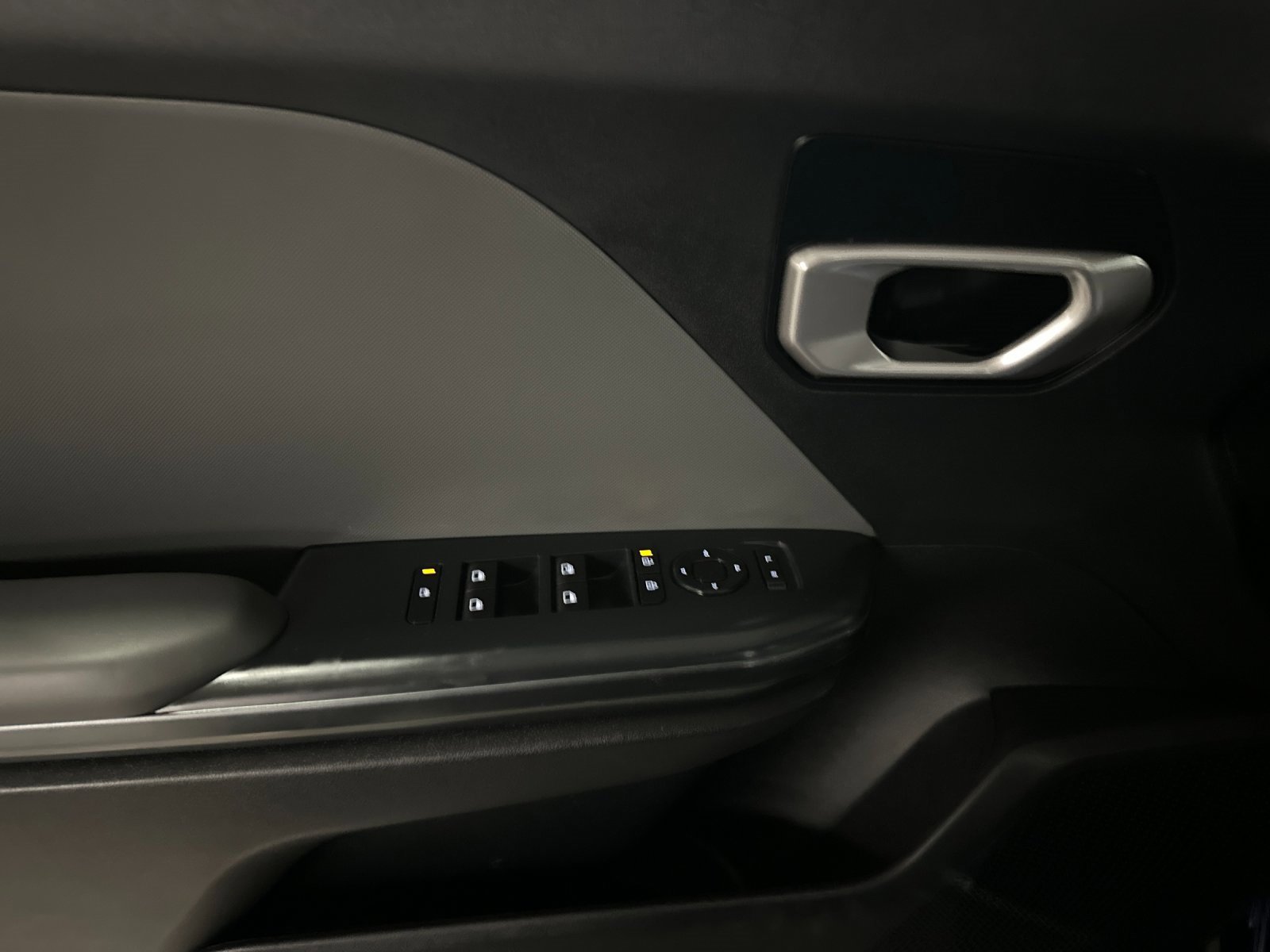 Certified 2025 Kia K4 LXS image 10