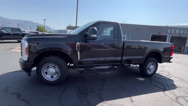 New 2024 Ford F350 XL w/ 360-Degree Camera Package RWD image 4