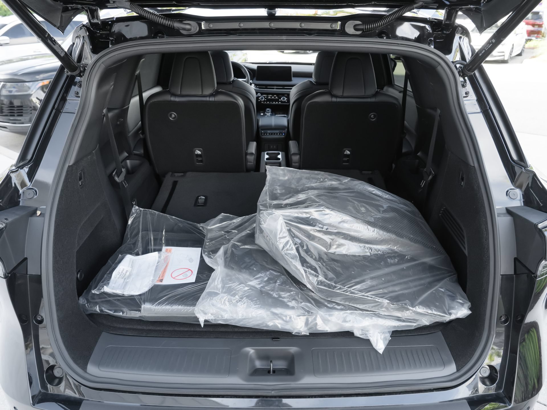 Certified 2026 INFINITI QX60 Sport w/ Dark Cargo Package AWD/4WD image 40