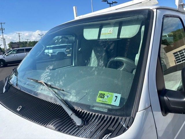Used 2006 Ford E-150 and Econoline 150 RWD image 5